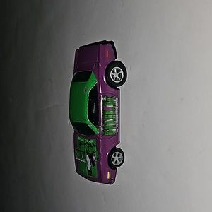 The Incredible Hulk Racing Champions Car